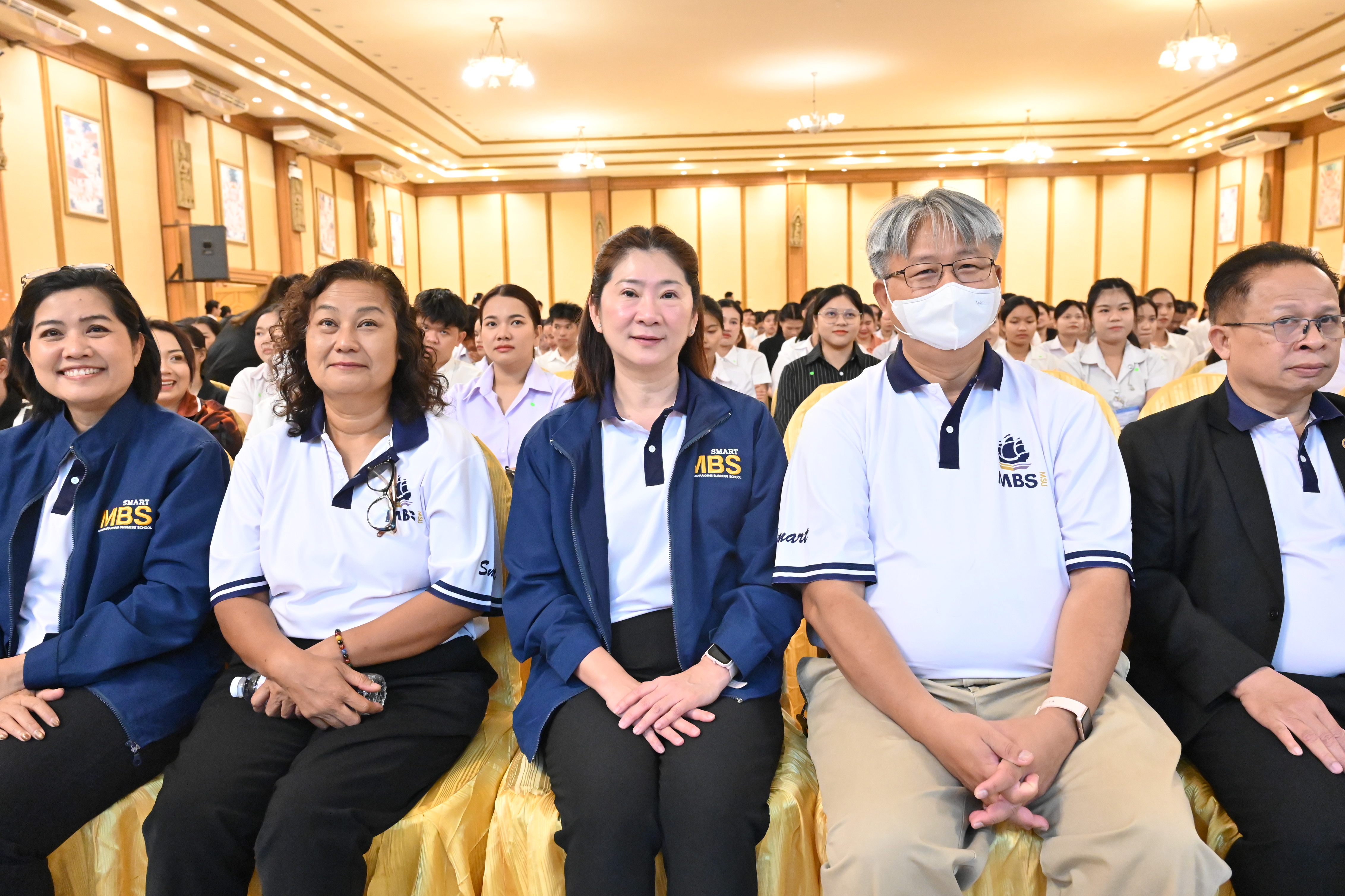 ภาพบรรยากาศการฝึกซ้อมงานรับพระราชทานปริญญาบัตร มหาวิทยาลัยมหาสารคาม ประจำปีการศึกษา 2567 (การฝึกซ้อมย่อยระดับคณะวันแรก) 