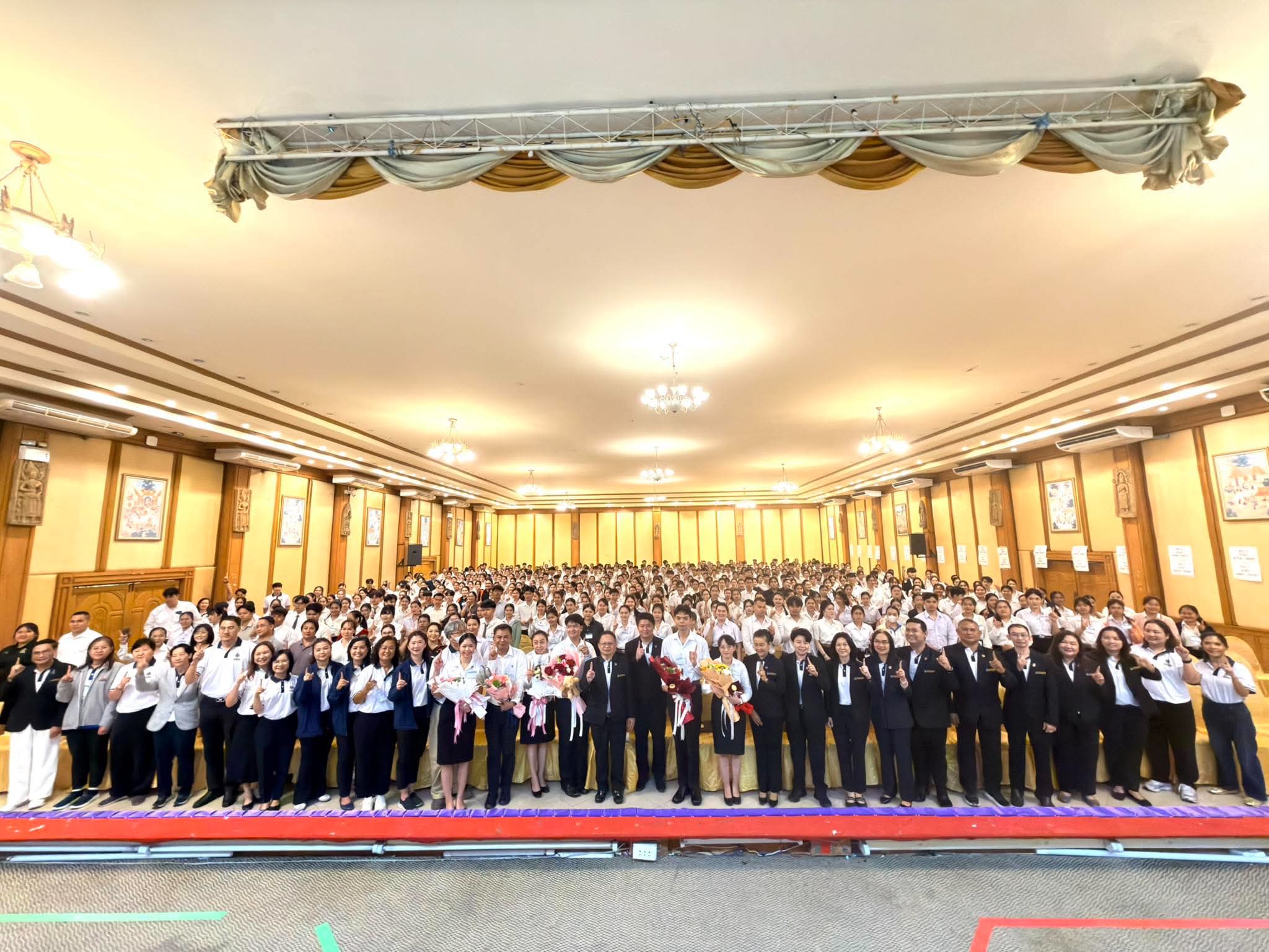 ภาพบรรยากาศการฝึกซ้อมงานรับพระราชทานปริญญาบัตร มหาวิทยาลัยมหาสารคาม ประจำปีการศึกษา 2567 (การฝึกซ้อมย่อยระดับคณะวันแรก) 