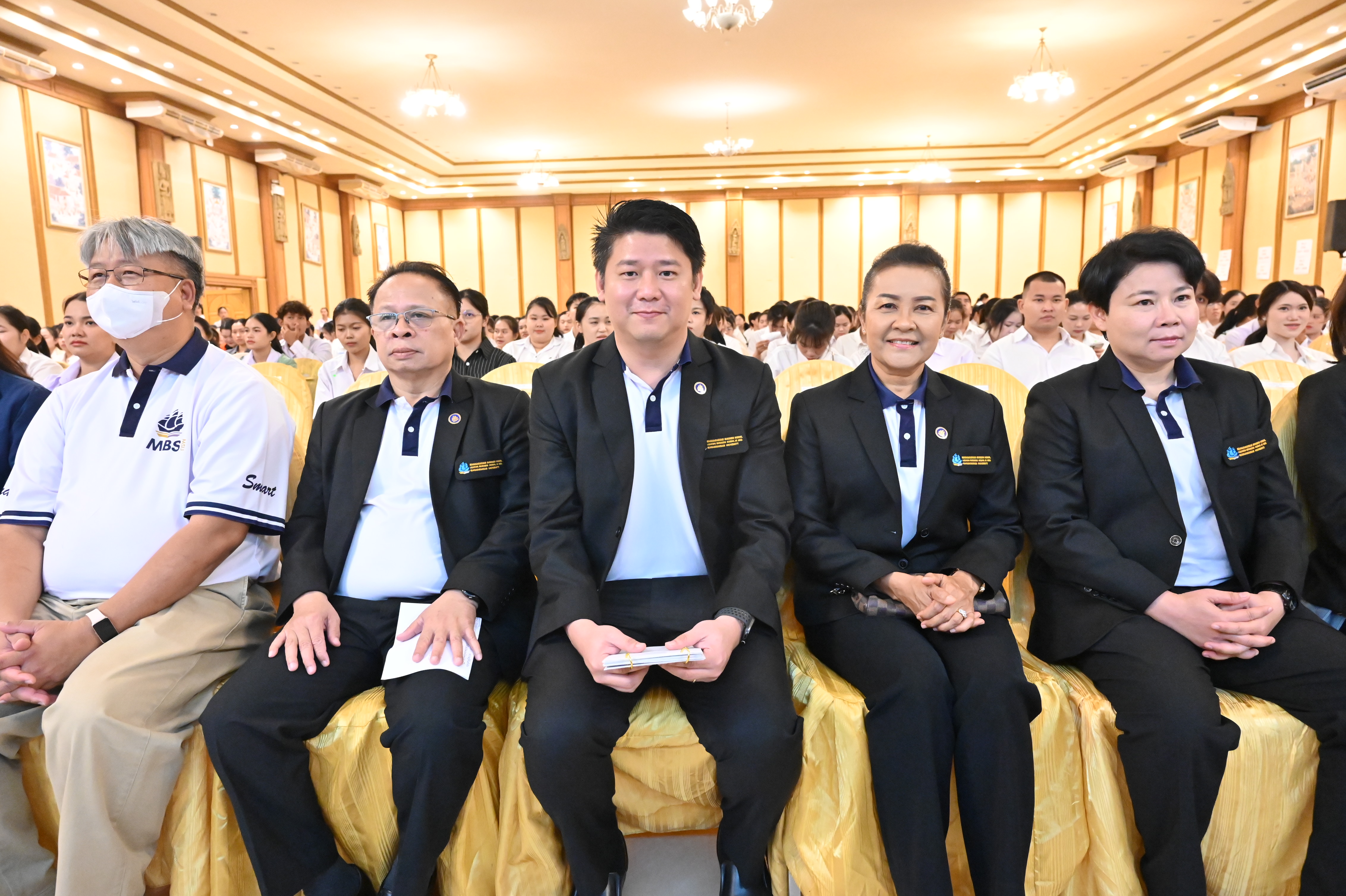 ภาพบรรยากาศการฝึกซ้อมงานรับพระราชทานปริญญาบัตร มหาวิทยาลัยมหาสารคาม ประจำปีการศึกษา 2567 (การฝึกซ้อมย่อยระดับคณะวันแรก) 
