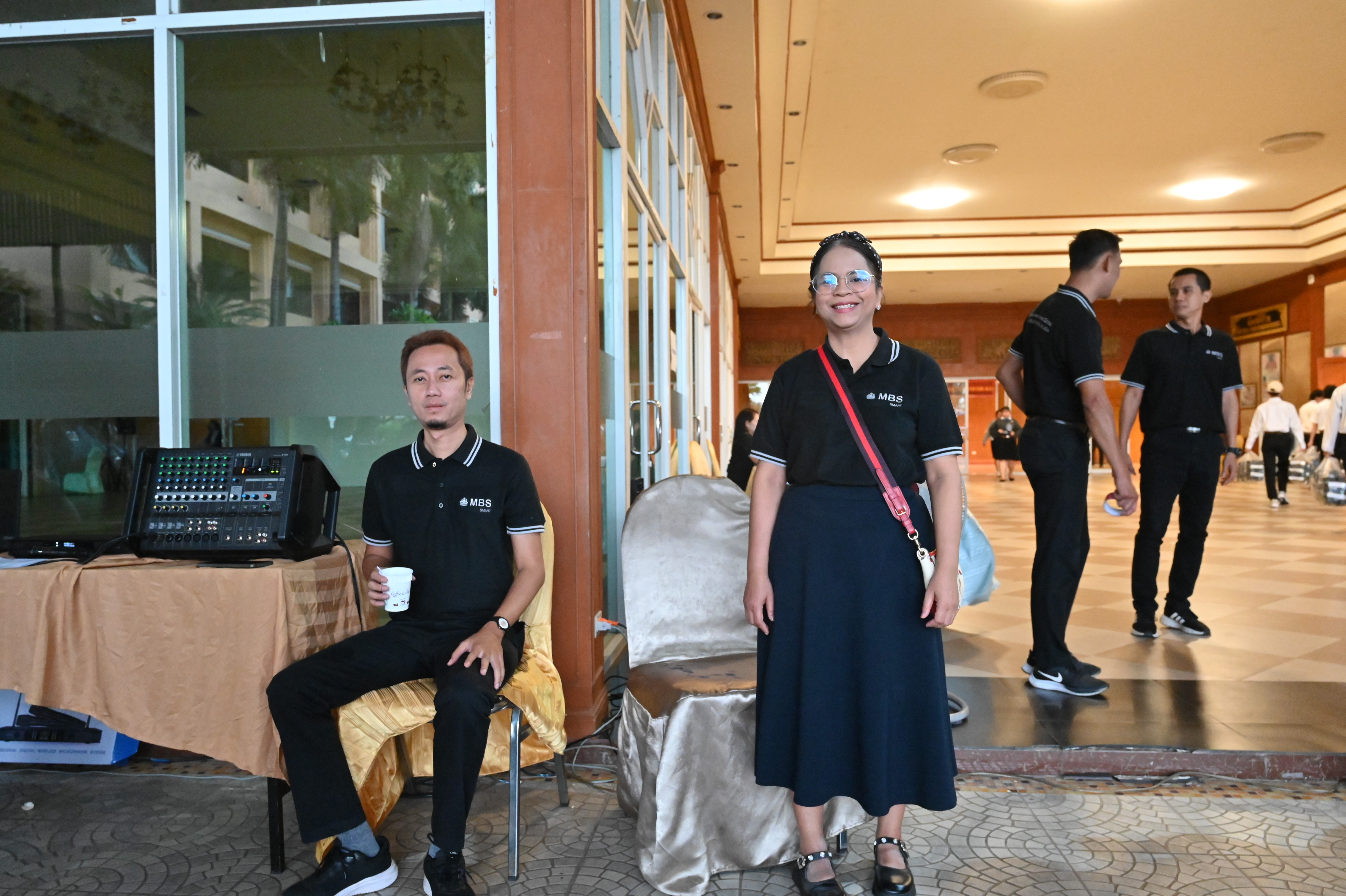 ภาพบรรยากาศการฝึกซ้อมงานรับพระราชทานปริญญาบัตร มหาวิทยาลัยมหาสารคาม ประจำปีการศึกษา 2567(การฝึกซ้อมย่อยระดับคณะวันที่สอง) 