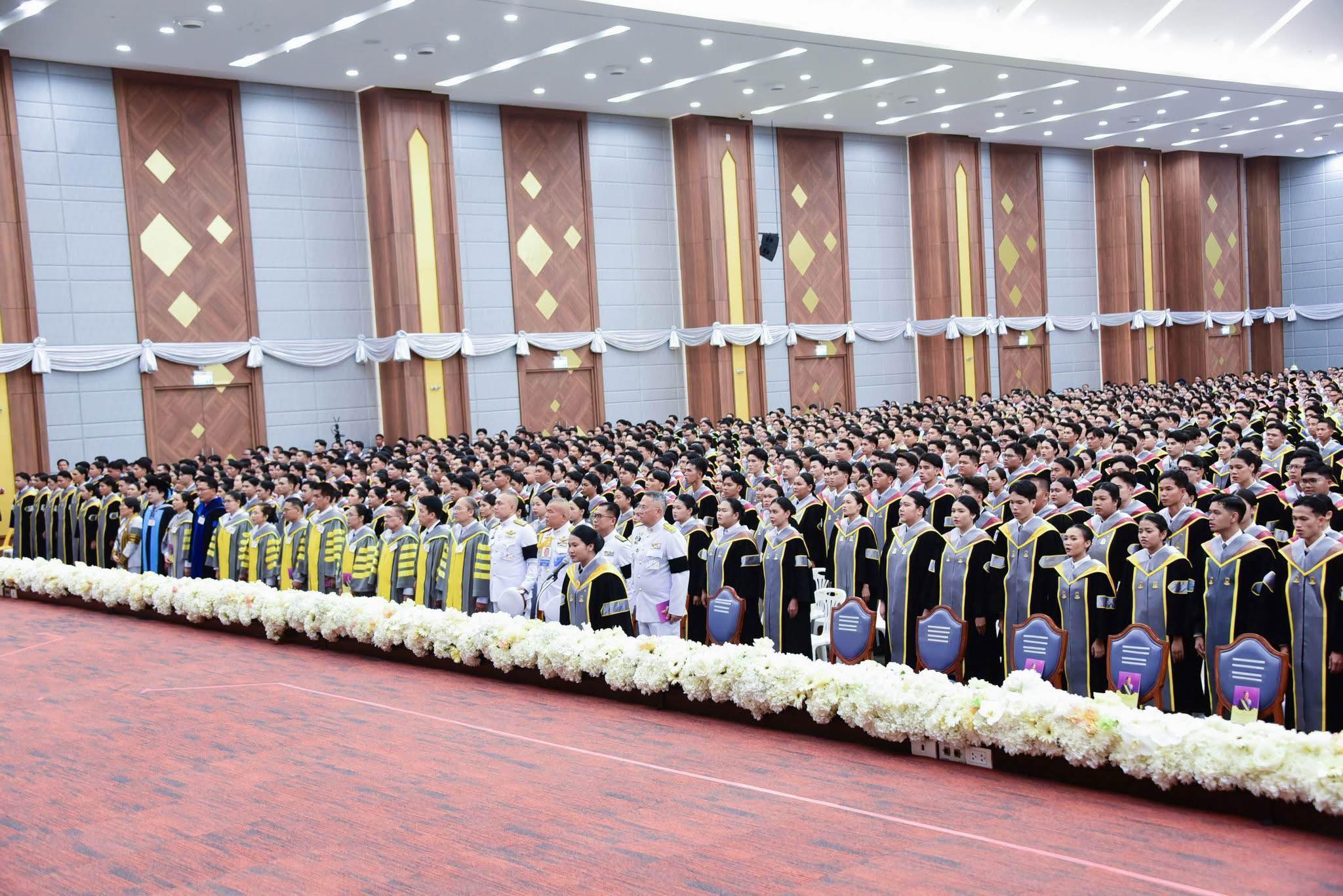 ภาพบรรยากาศพิธีพระราชทานปริญญาบัตร มหาวิทยาลัยมหาสารคาม ประจำปีการศึกษา 2567 (วันแรก)