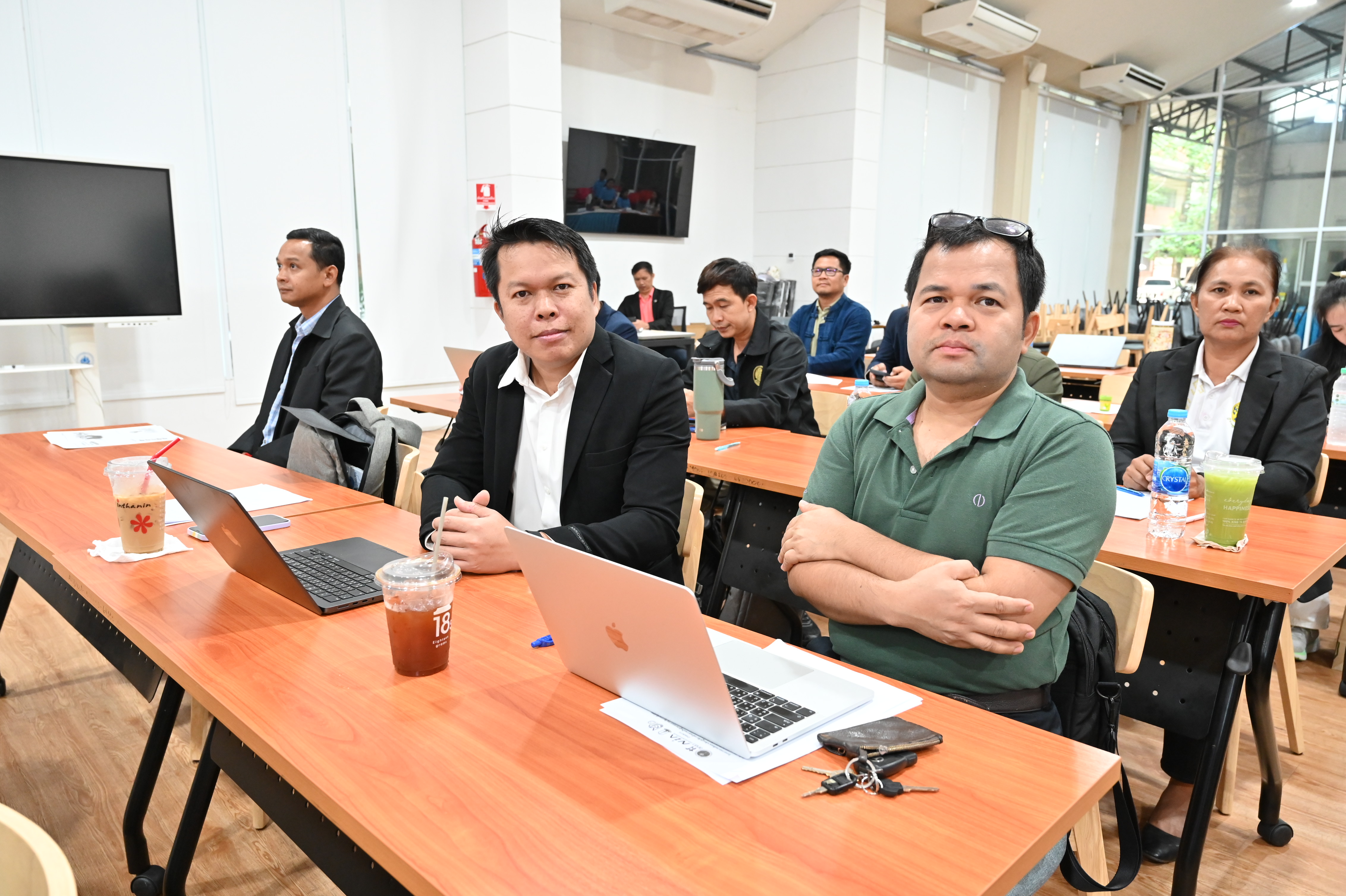 ศูนย์นวัตกรรมธุรกิจและห้องทดลองแห่งอนาคต จัดโครงการอบรมสัมมนาเชิงปฏิบัติการ หัวข้อ Proposal & Pitch: เขียนอย่างโปร Pitch อย่างปัง จากธุรกิจนวัตกรรมสู่การตลาดอย่างยั่งยืน