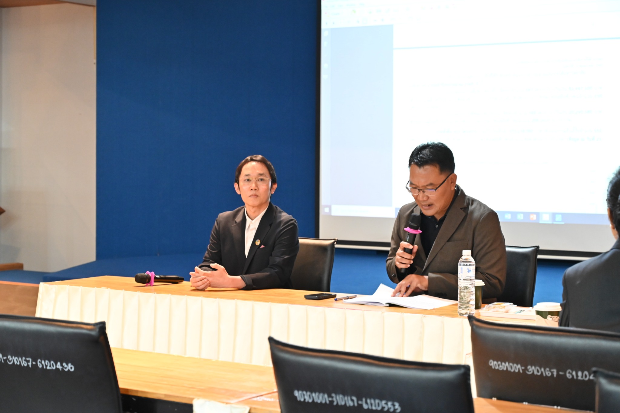 ประชุมคณะกรรมการประสานงานขับเคลื่อนงานวิจัยและบริการวิชาการ และทำนุบำรุงศิลปวัฒนธรรม มหาวิทยาลัยมหาสารคาม ครั้งที่ 3/2569