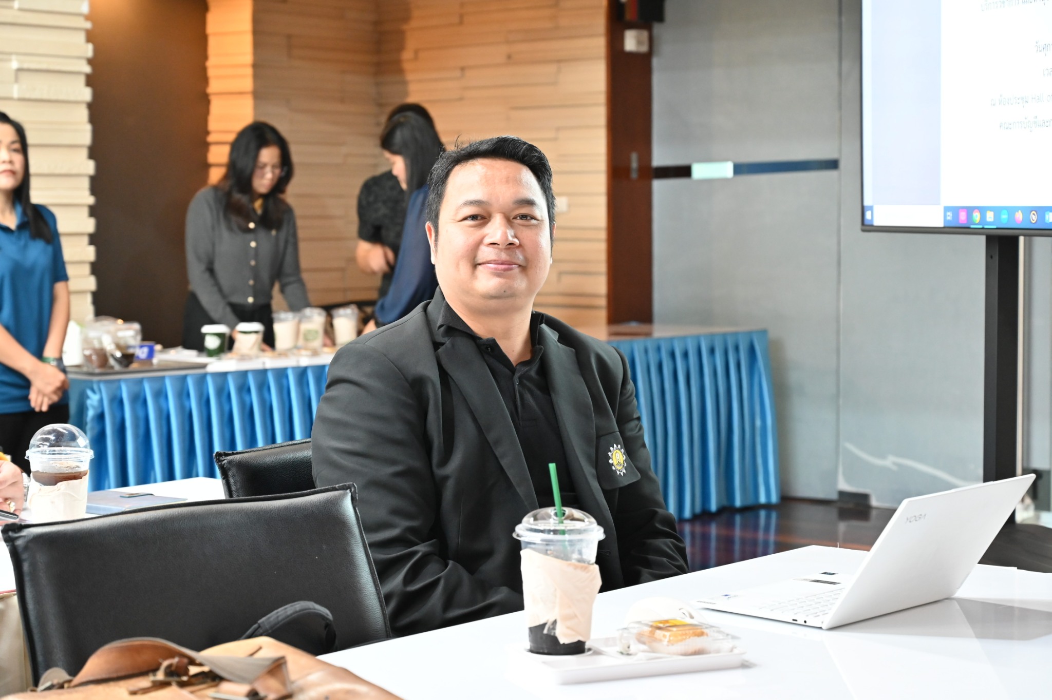 ประชุมคณะกรรมการประสานงานขับเคลื่อนงานวิจัยและบริการวิชาการ และทำนุบำรุงศิลปวัฒนธรรม มหาวิทยาลัยมหาสารคาม ครั้งที่ 3/2569